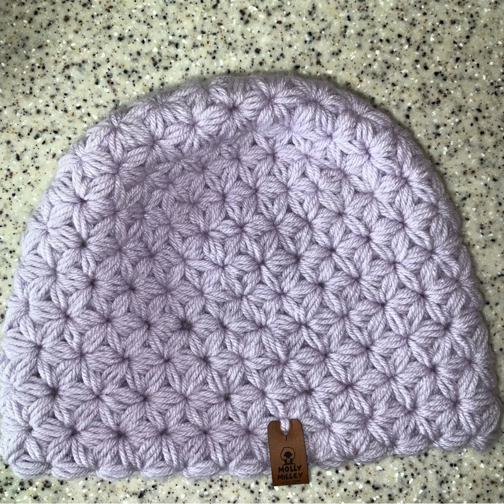 Handmade adult crochet hat in lavender with flower star jasmine design - Picture 7 of 7
